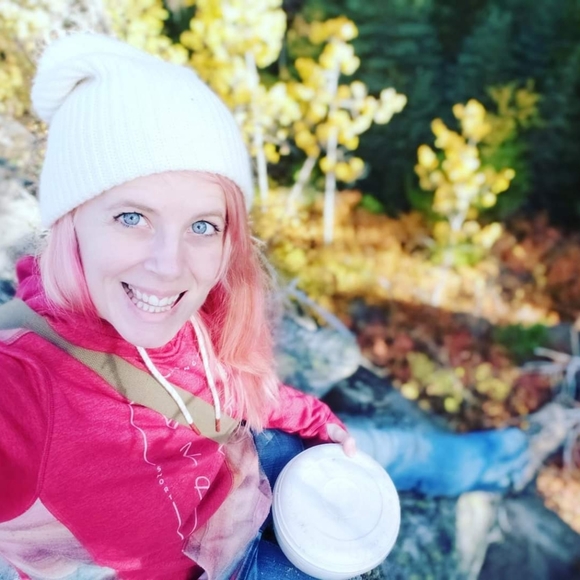 Meet your Posher, Emily - Picture 1 of 1